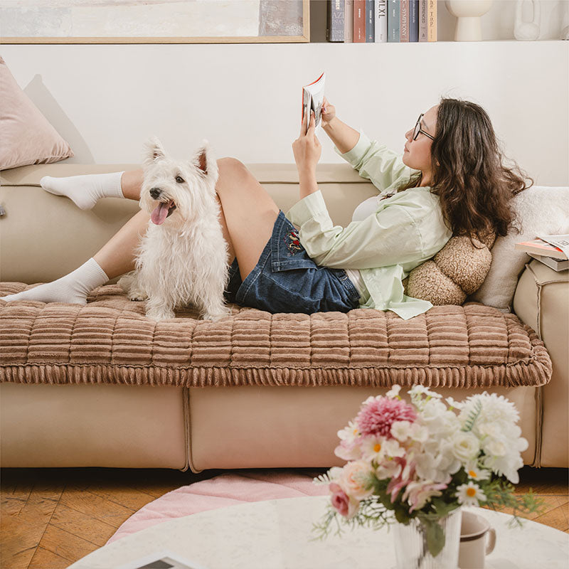 Make Waffle Biscuit Couch Cover – Cozy Soft Flannel & Breathable Pet Mat