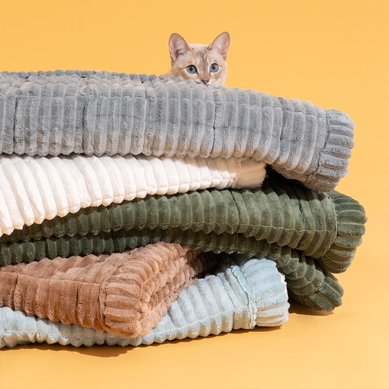 Make Waffle Biscuit Couch Cover – Cozy Soft Flannel & Breathable Pet Mat