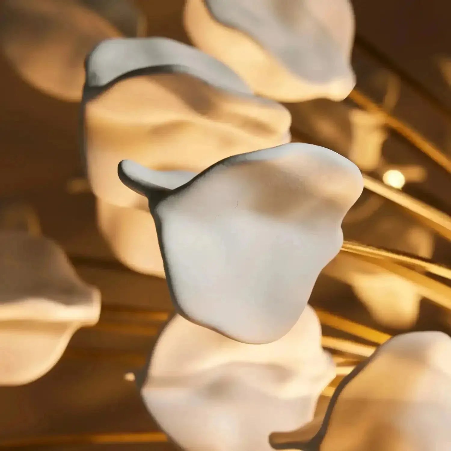 Lunaria Chandelier - Joyfuzzy