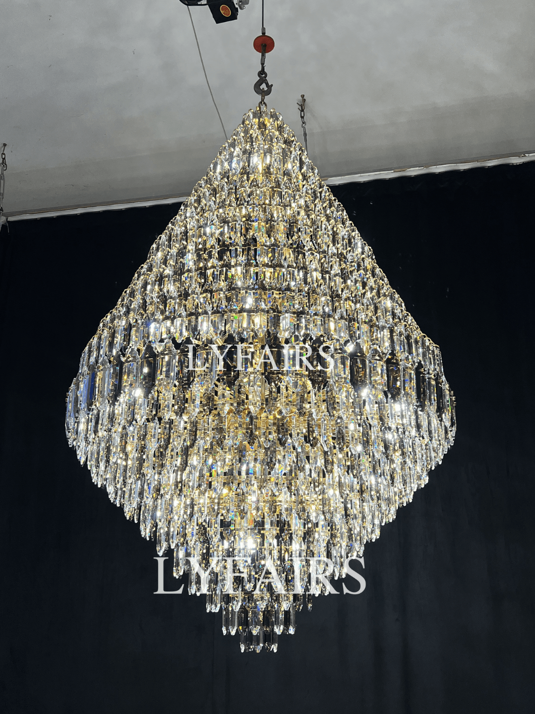 Luxury Multi - tiered Honeycomb Crystal Chandelier for High Ceiling - D23.6"*H35.4"/16 Lights/23 kgGoldWarm LightJoyfuzzy