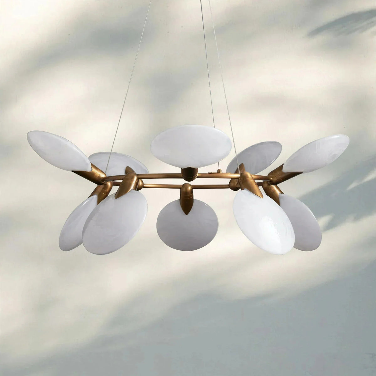 Lyla Halo Chandelier - Joyfuzzy