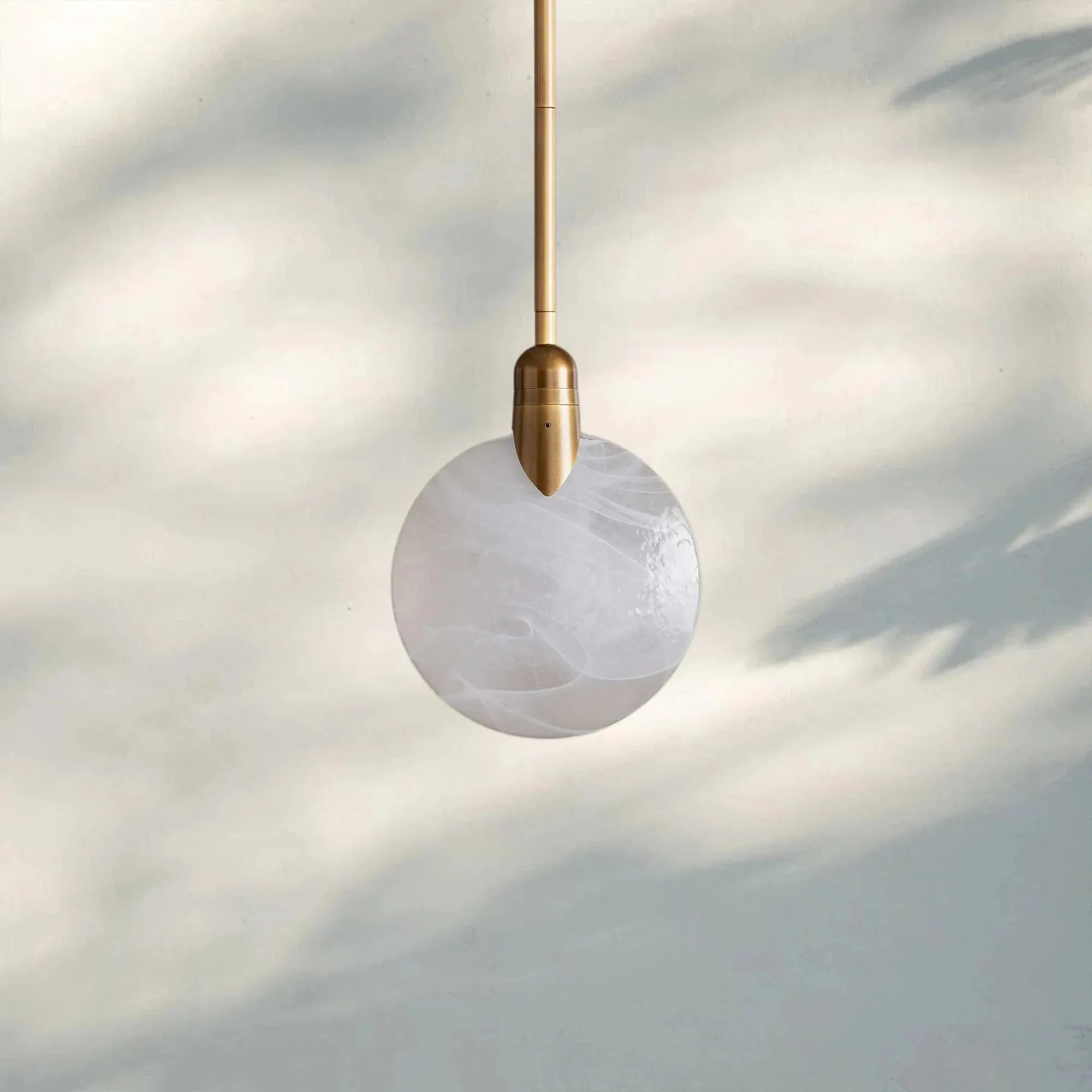 Lyla Single Pendant - Joyfuzzy
