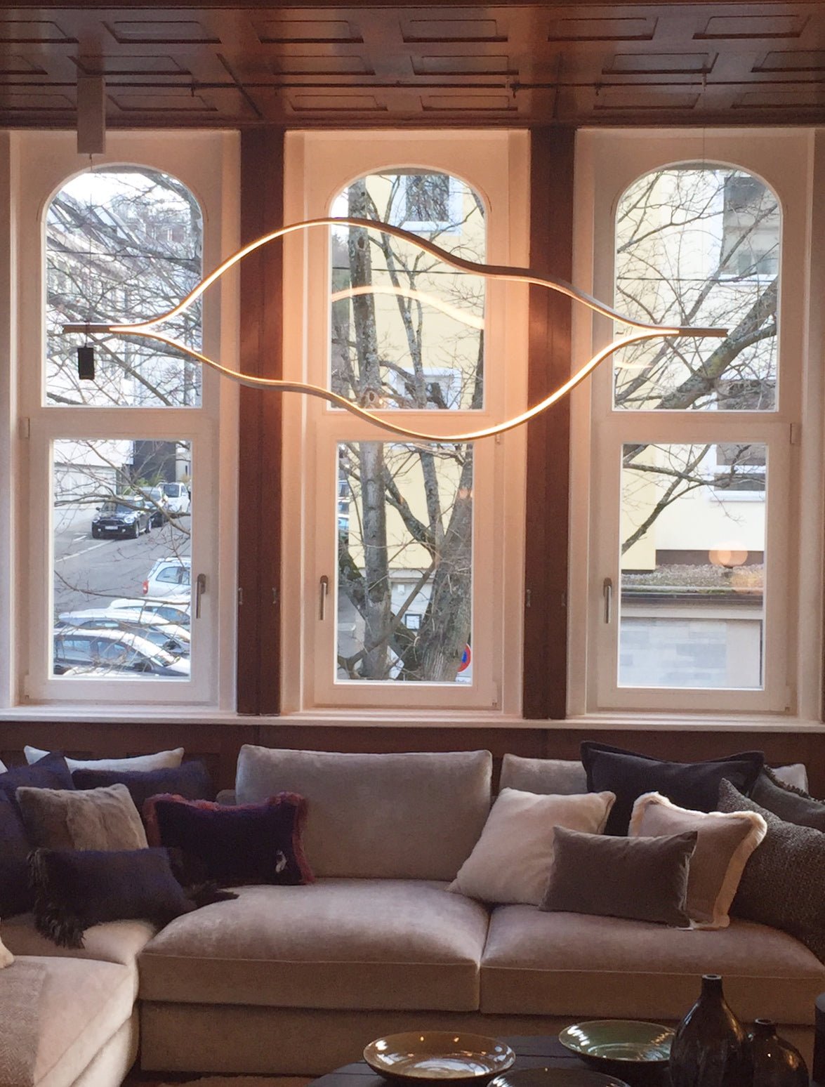 Modern Simple Brass Waving Chandelier for Living/Dining Room/Kitchen Island - L31.5"*W2.2"*H11.8"GoldWarm LightJoyfuzzy