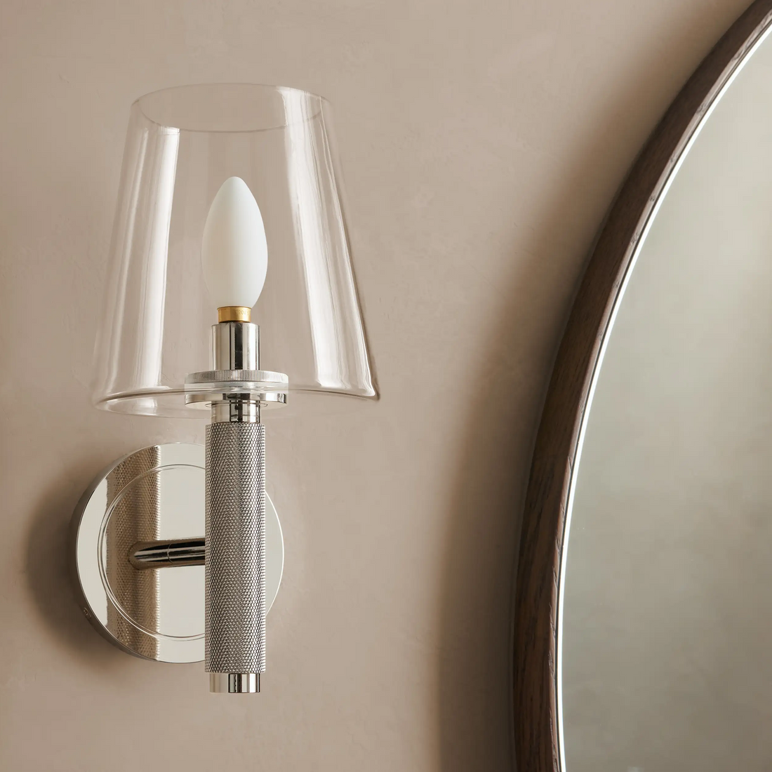 Monroe Sconce