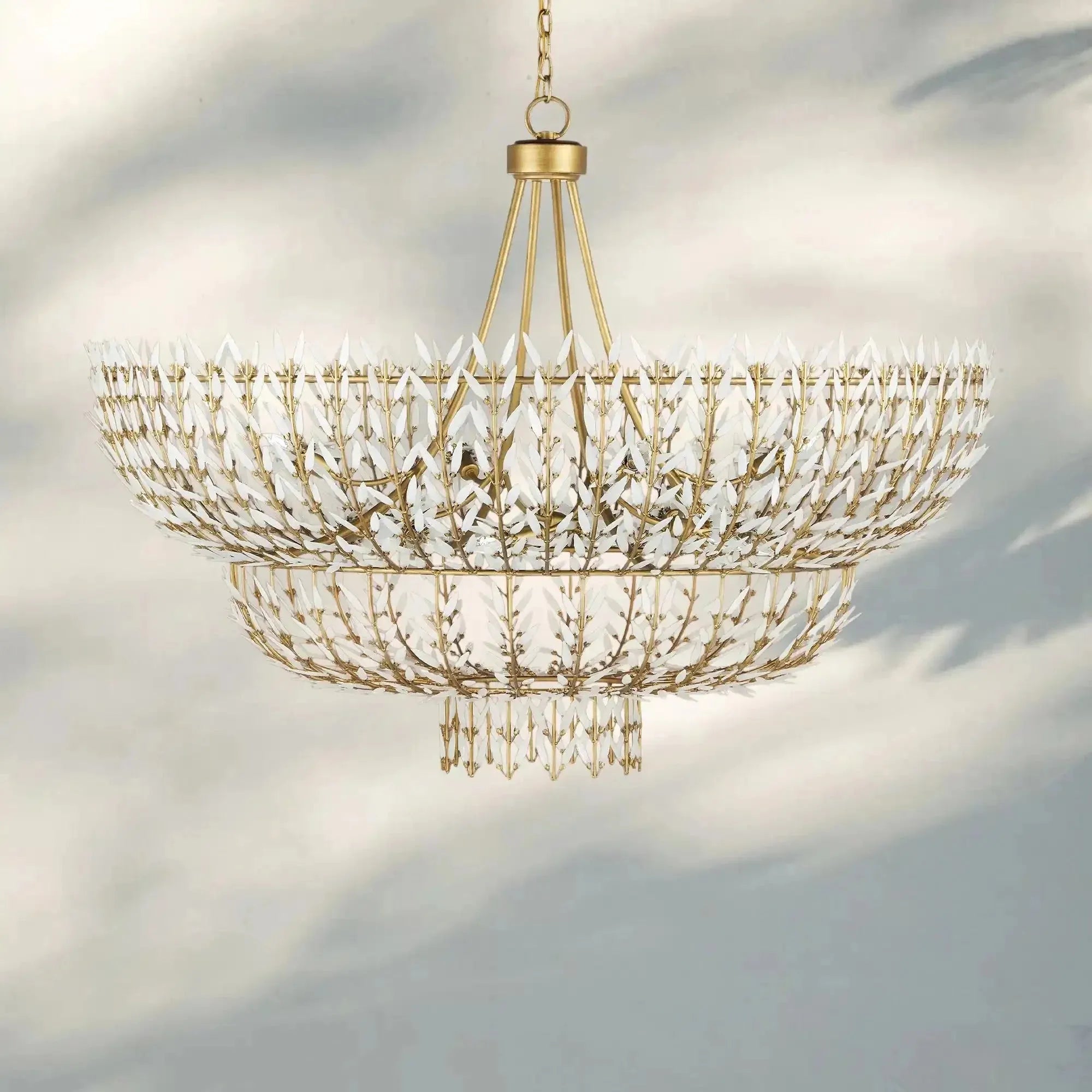 Morrigan Round Chandelier - Joyfuzzy
