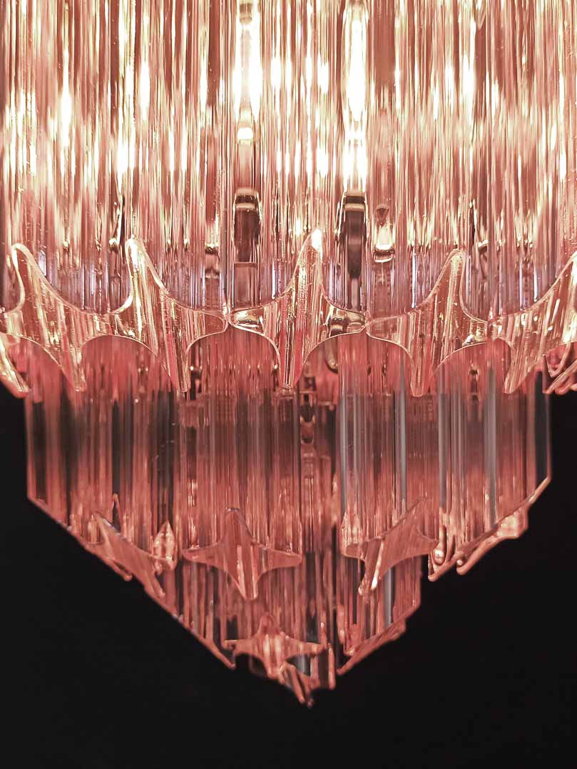 Murano Chandelier – 112 prisms – Pink - Joyfuzzy