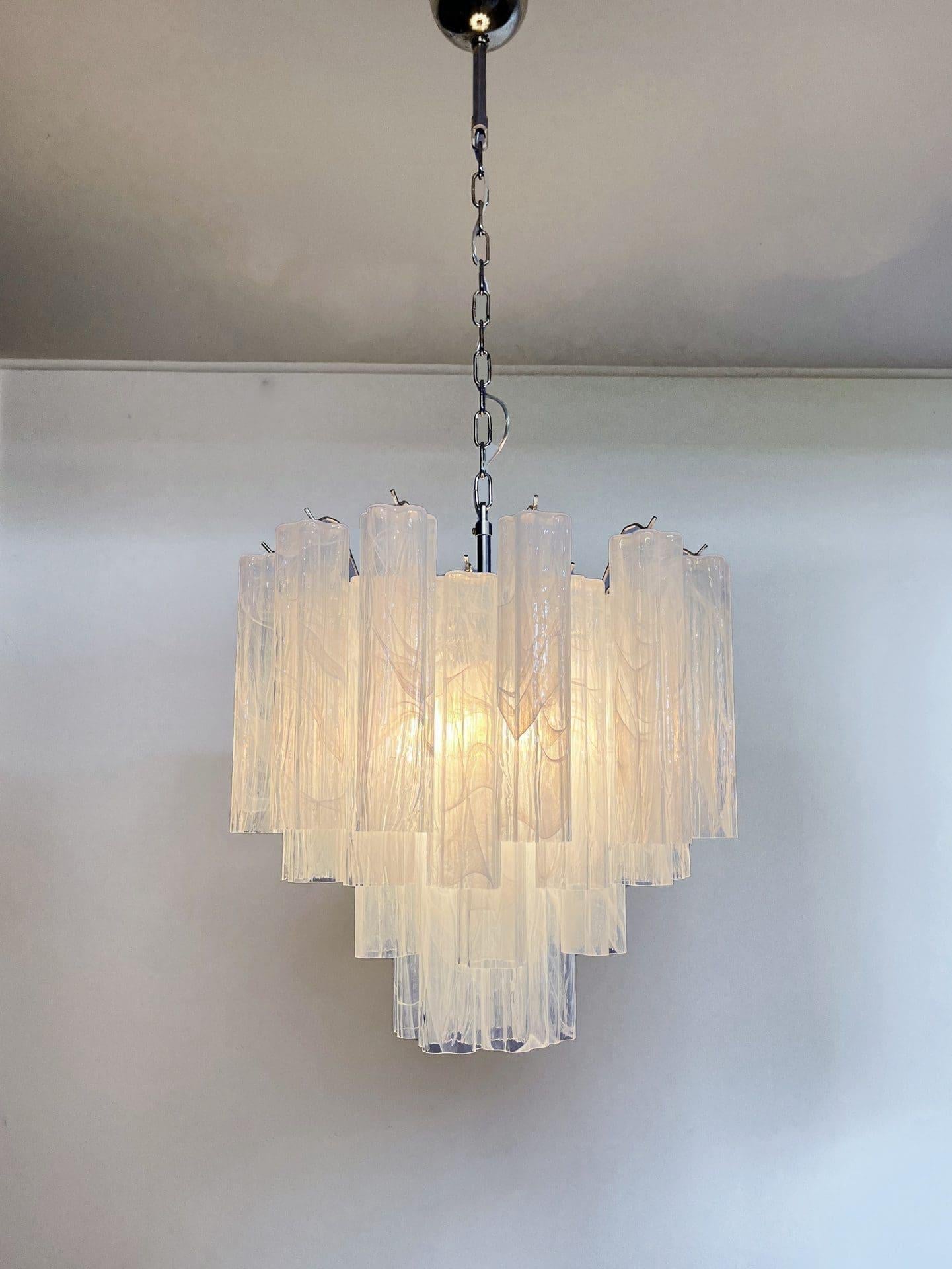 Murano Chandelier – 36 tubes – Alabaster white - Joyfuzzy