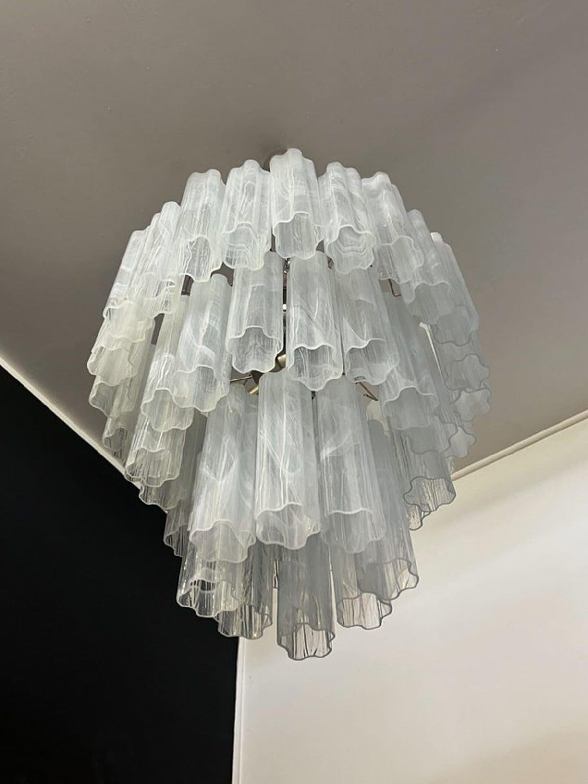 Murano Chandelier – 48 tubes – Alabaster White - Joyfuzzy