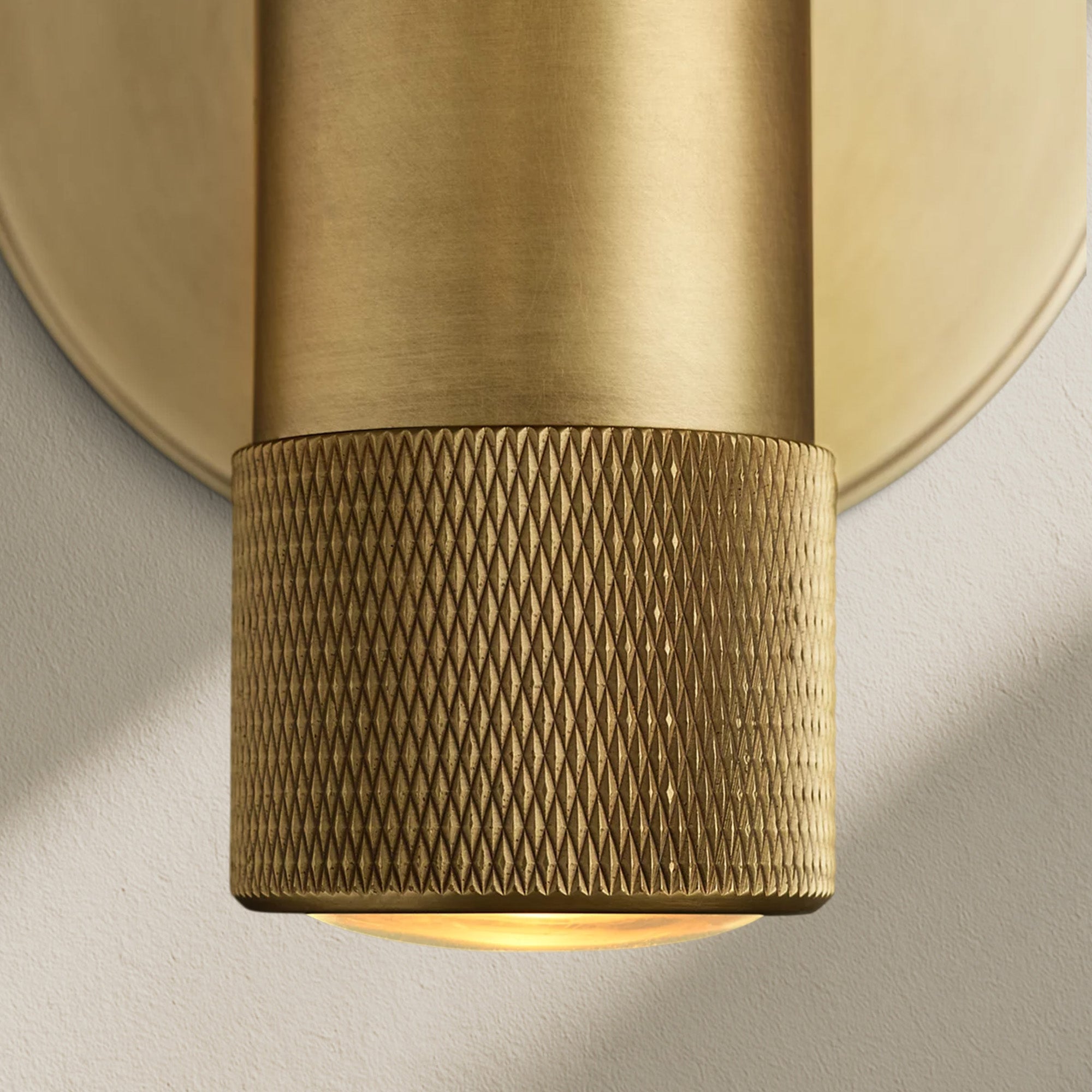 Utifz Task Sconce 6"