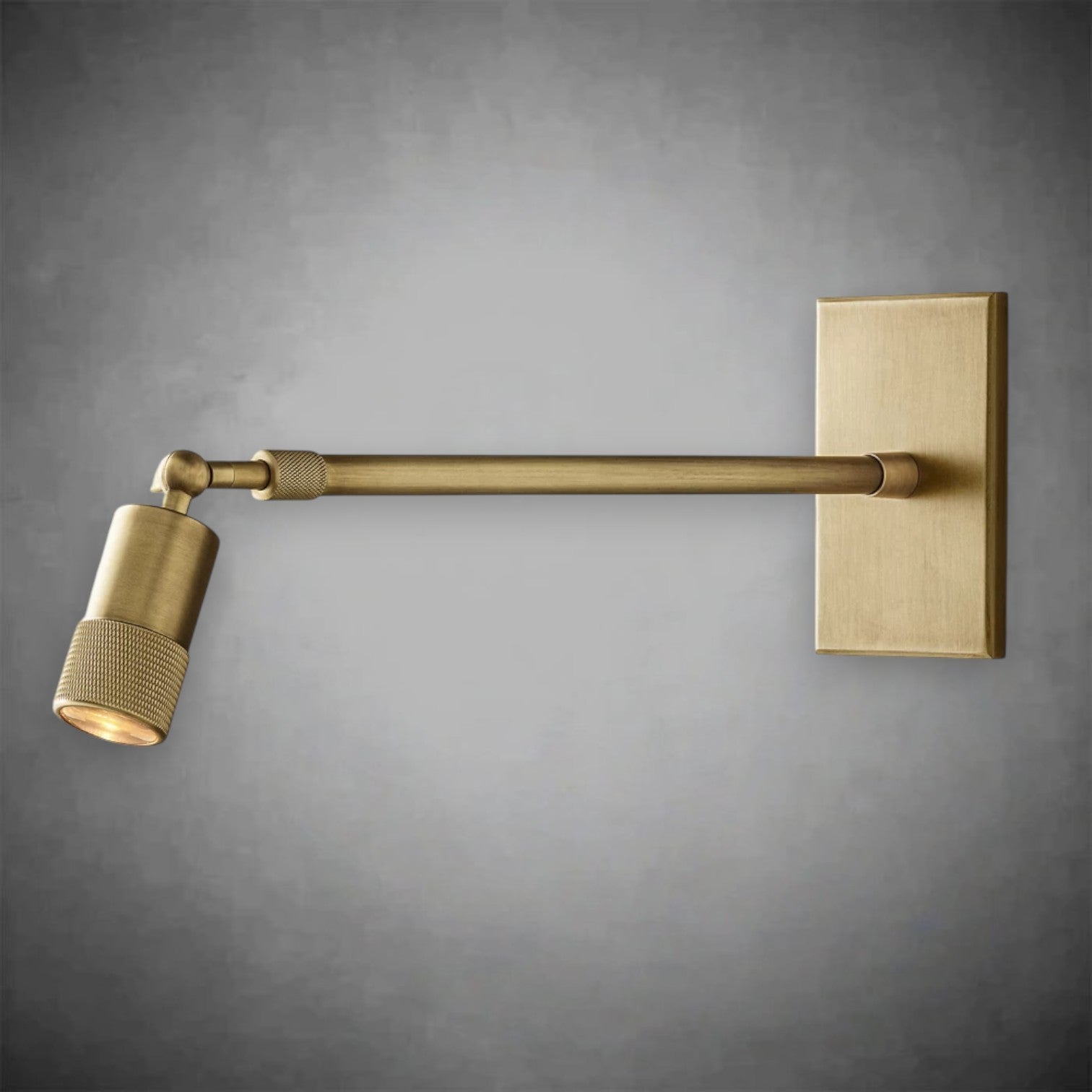 Utifz Grand Telescoping Sconce