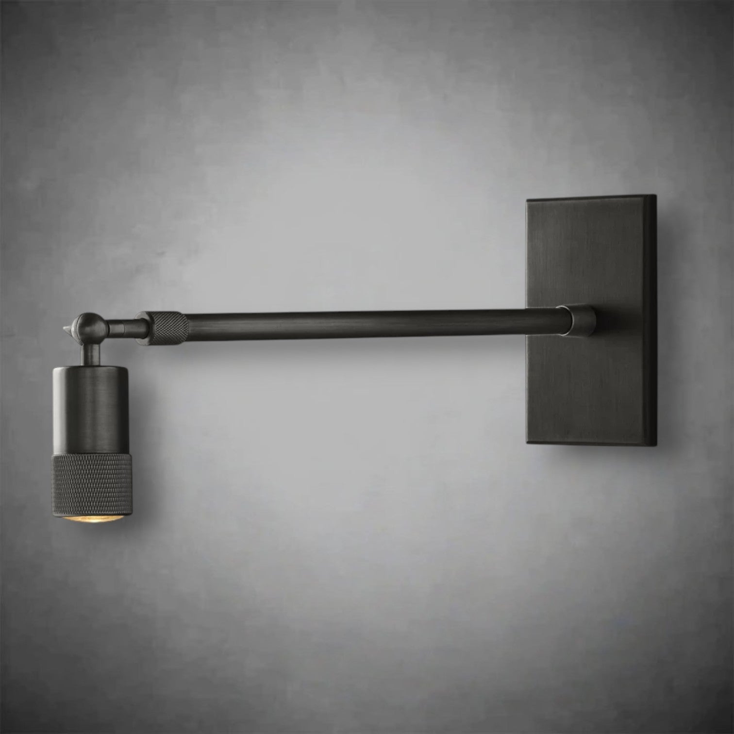 Utifz Grand Telescoping Sconce