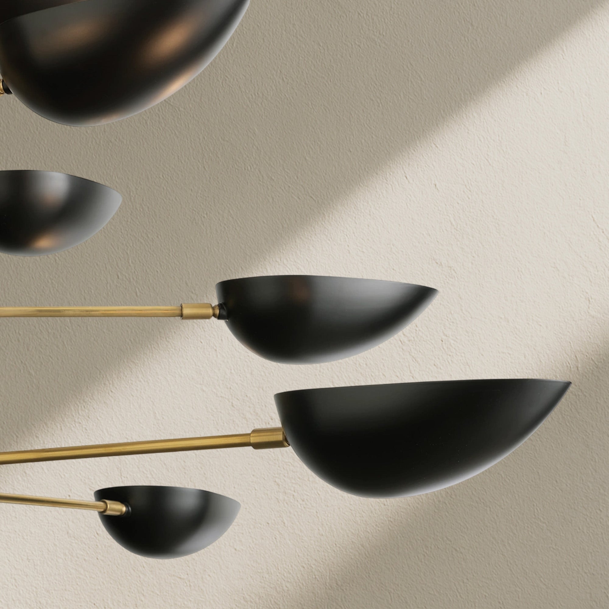 GRFZ CHANDELIER 70"
