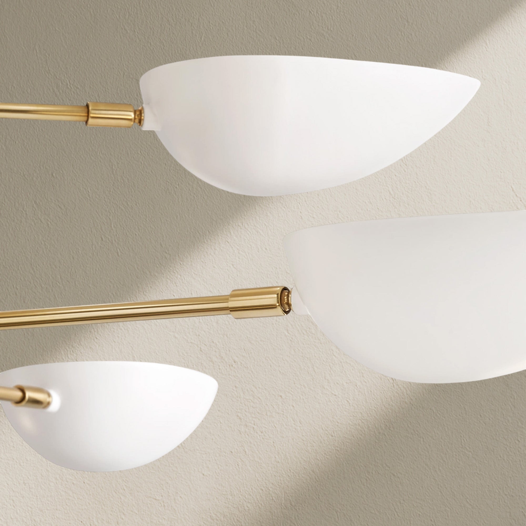 GRFZ CHANDELIER 70"