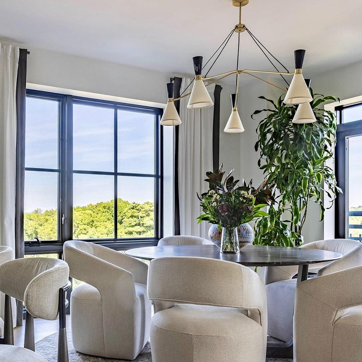 Ramsey Round Chandelier