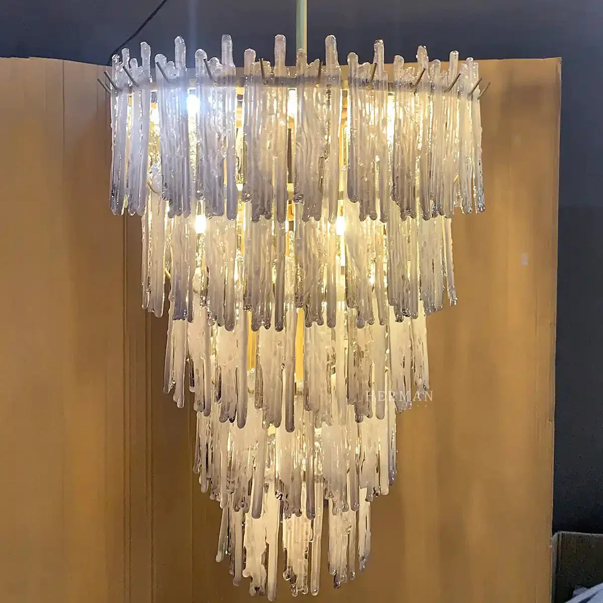 Saint Roch Modern Glass Chandelier Brass & Glass - Joyfuzzy