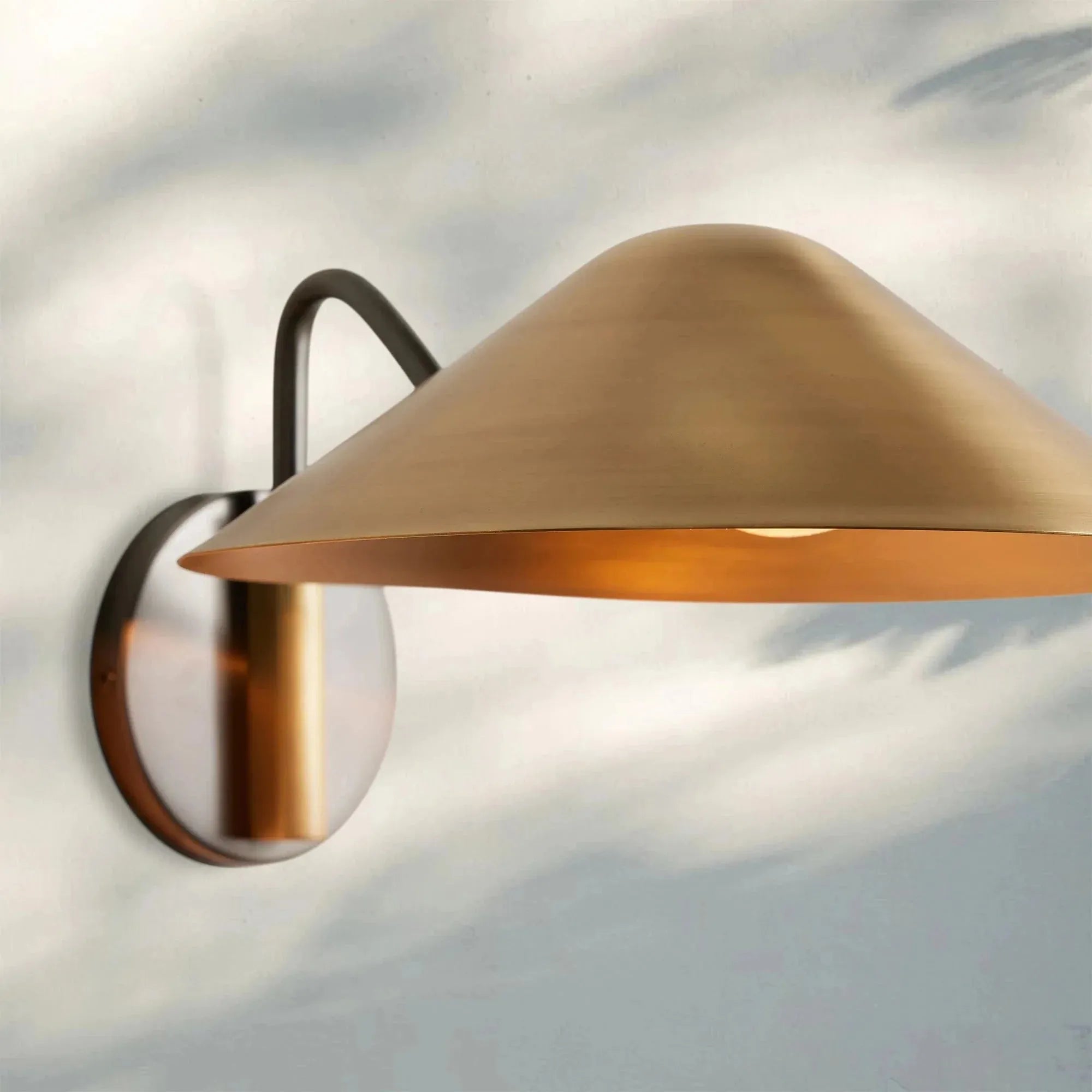 Simms Single Wall Sconce - Joyfuzzy