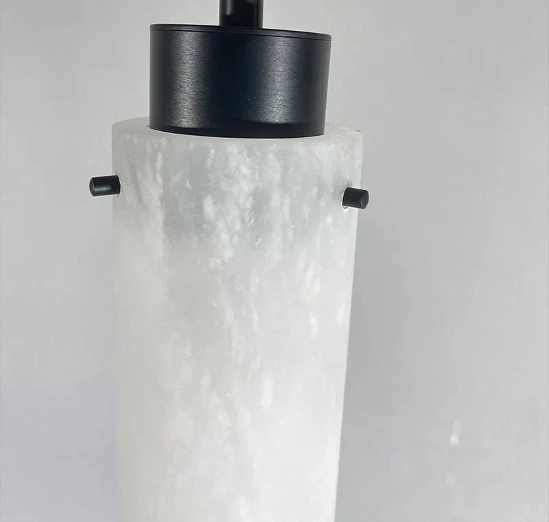 Simple marble pendant lamp - Joyfuzzy