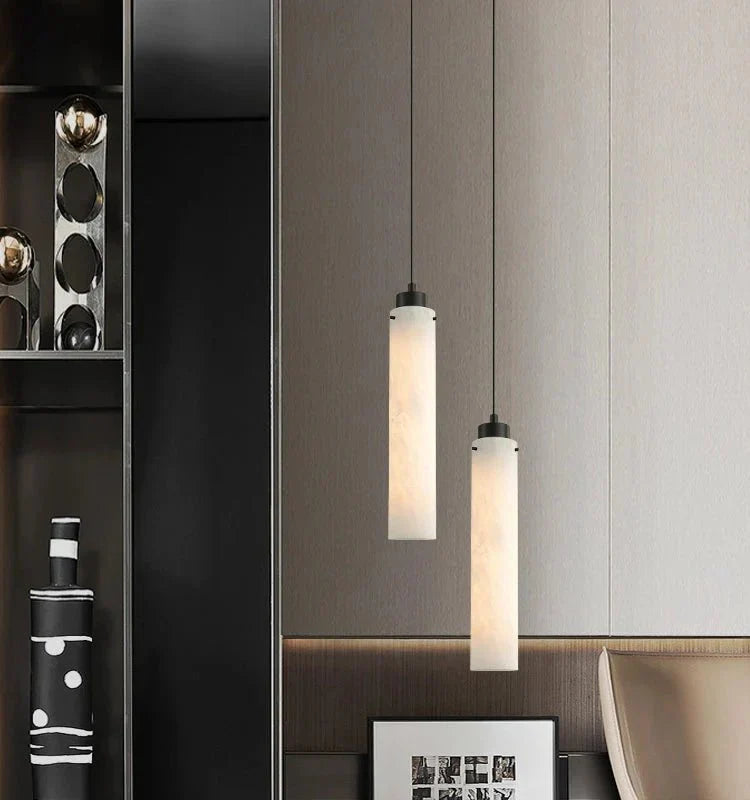 Simple marble pendant lamp - Joyfuzzy