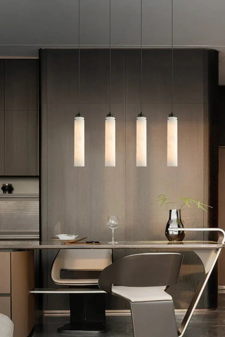 Simple marble pendant lamp - Joyfuzzy