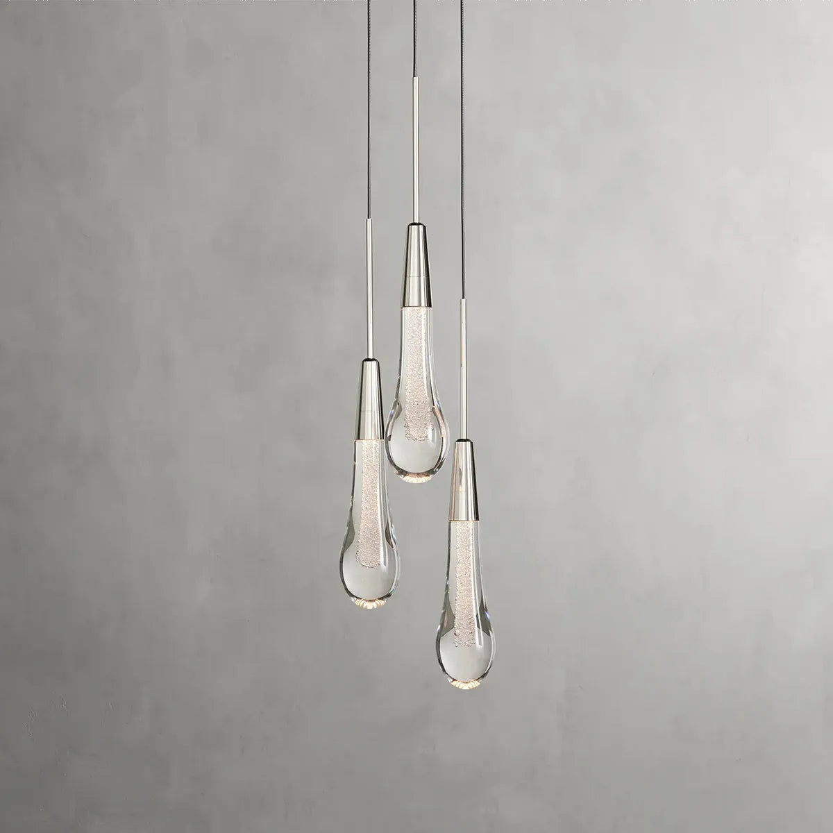 Soltaire Cluster Pendant Nickel