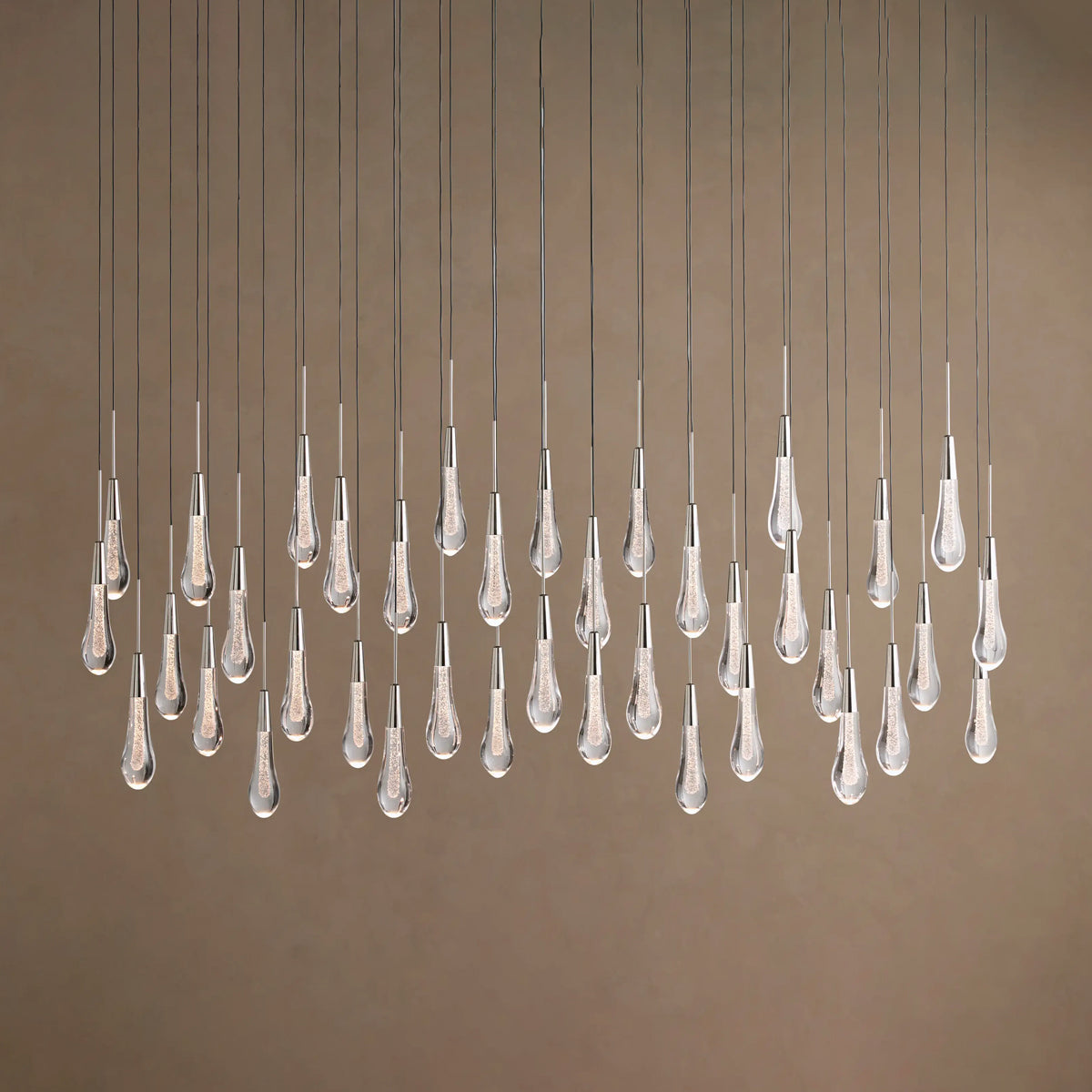 Soltaire Linear Chandelier