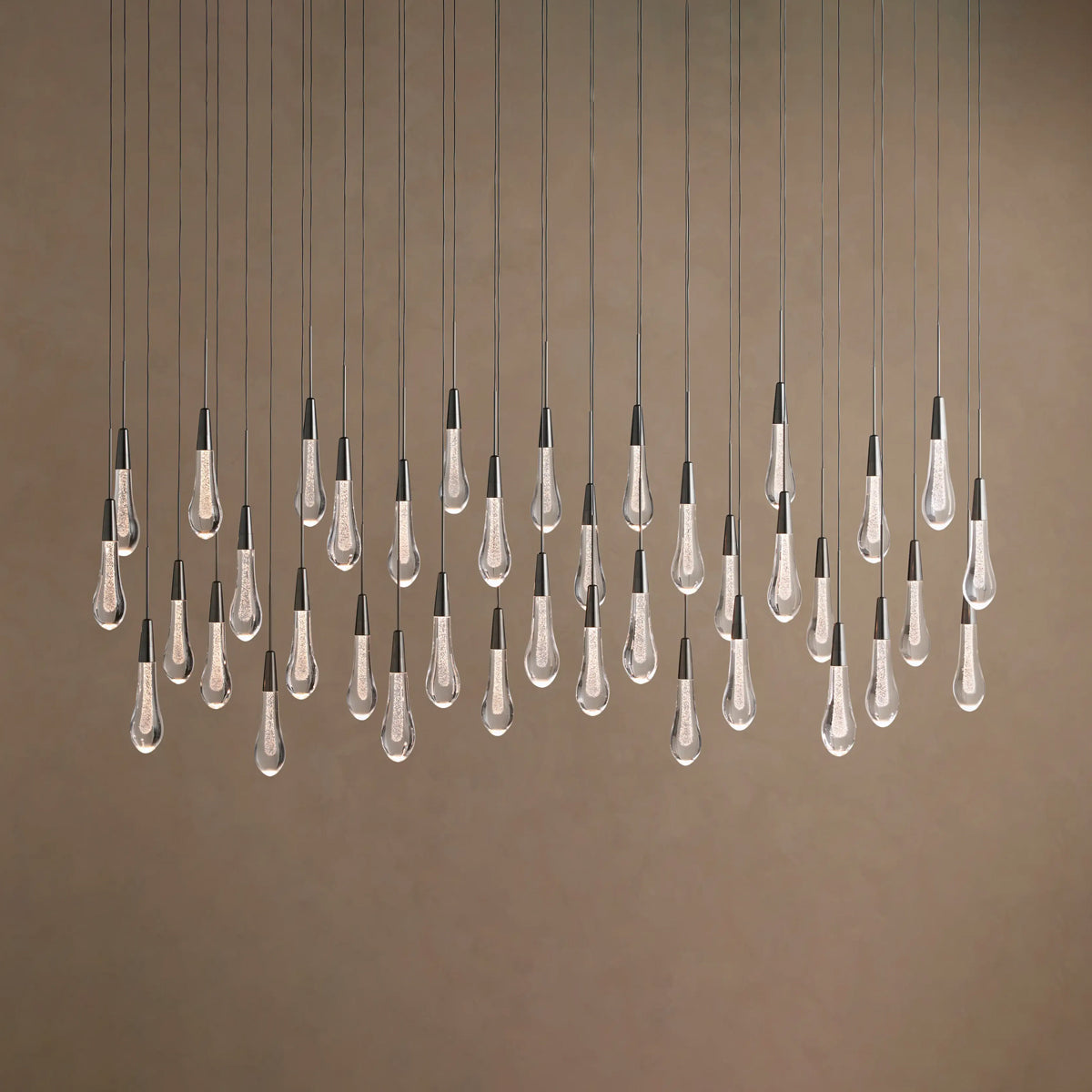 Soltaire Linear Chandelier