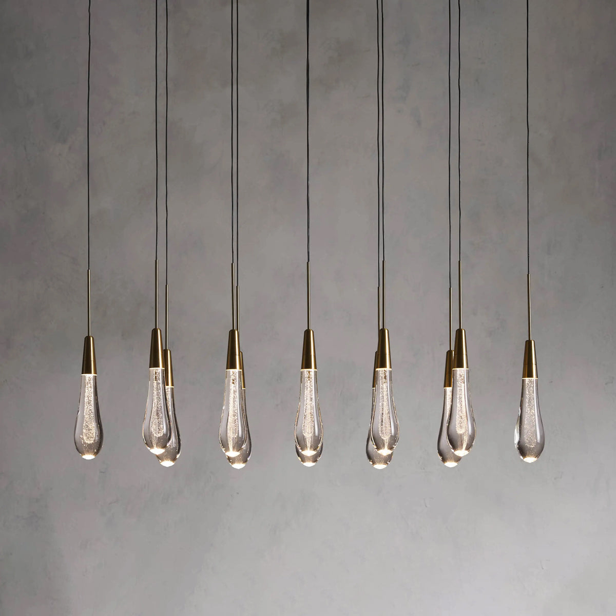 Soltaire Linear Chandelier