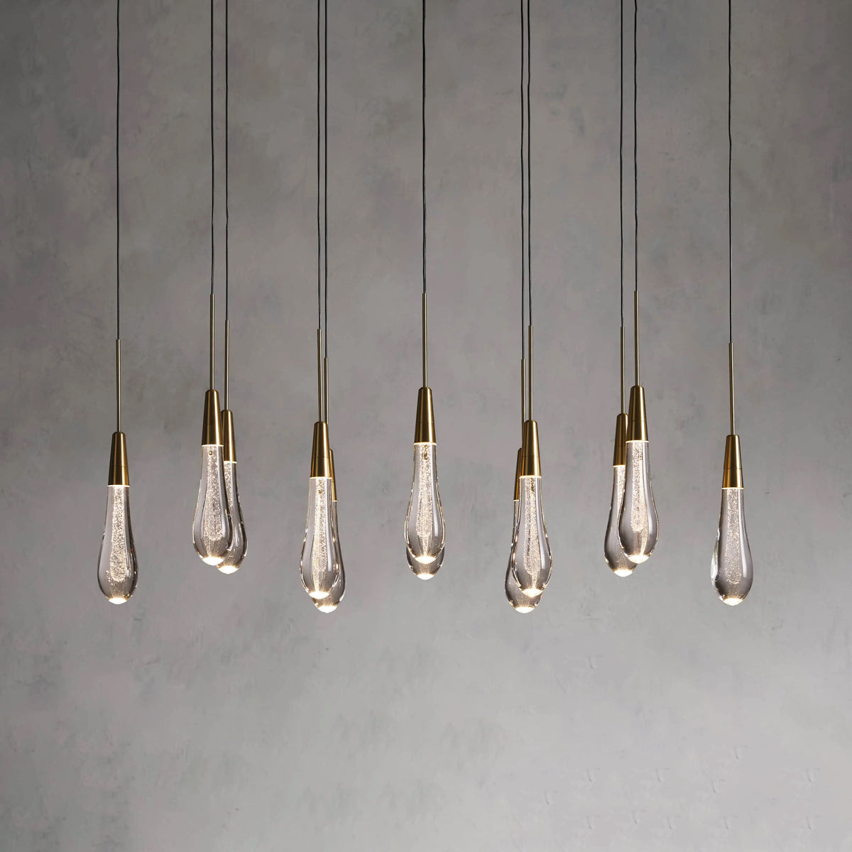 Soltaire Linear Chandelier