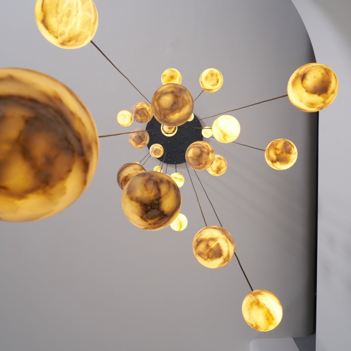 Sultana Alabaster Cluster Chandelier - 3 - Lights Size: ∅ 7.9″ x H 78.7″Gold & Natrue Alabaster ColorJoyfuzzy