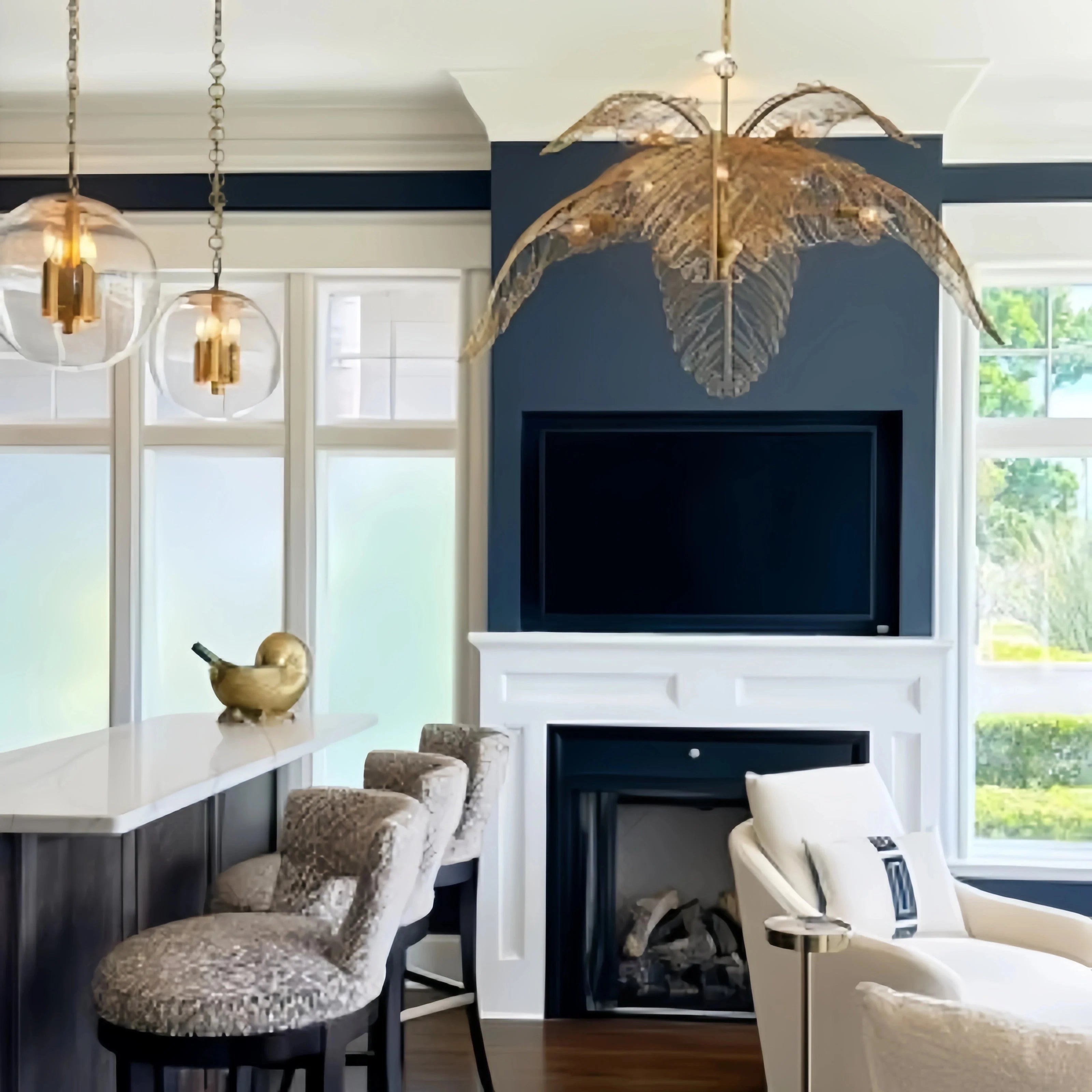 Taormina Brass Chandelier - Joyfuzzy
