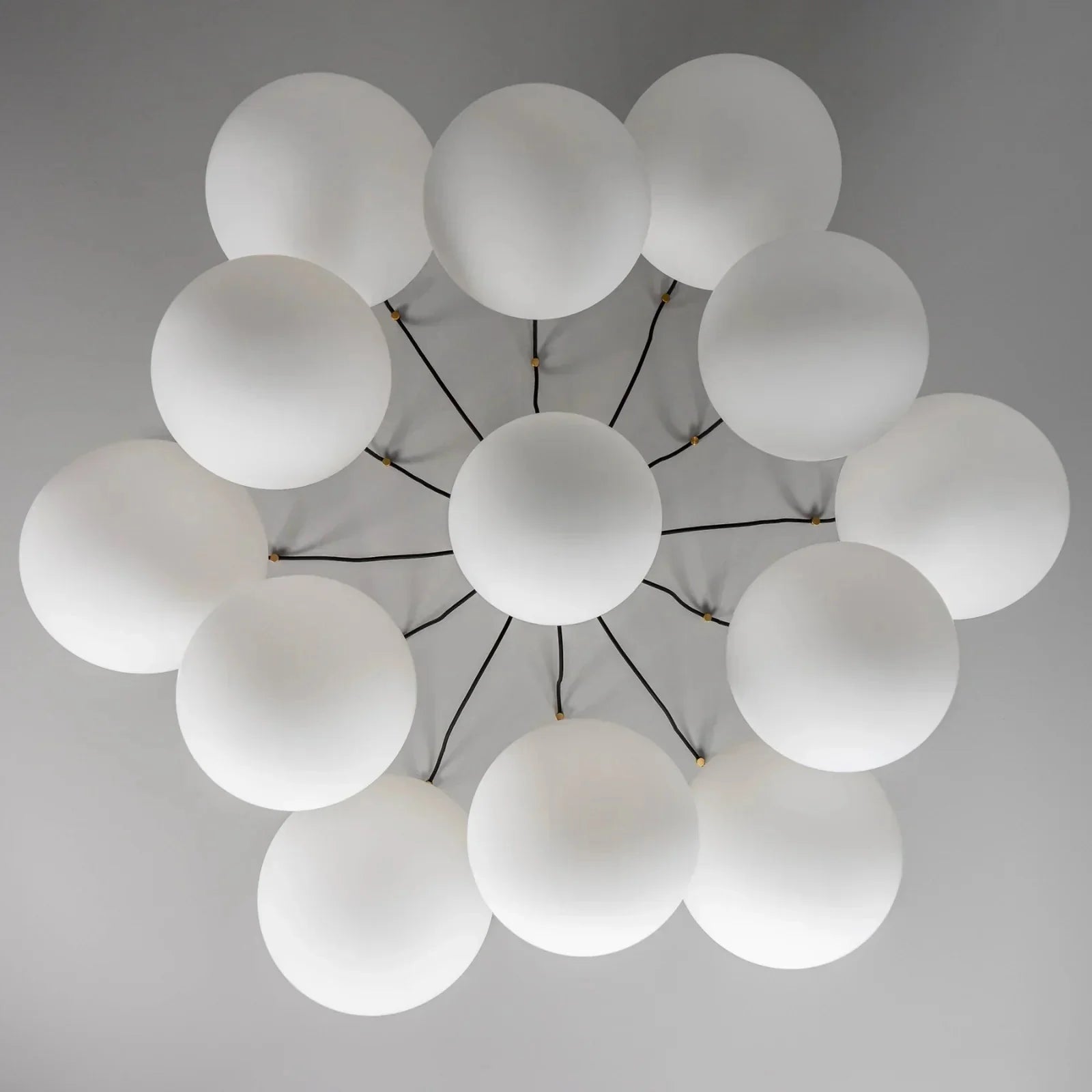 Terry Spider Alabaster Ball Chandelier, Luxurious Alabaster Chandelier - Joyfuzzy