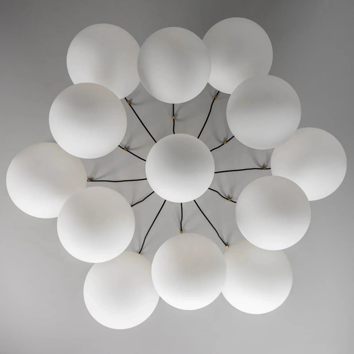 Terry Spider Alabaster Ball Chandelier, Luxurious Alabaster Chandelier - Joyfuzzy