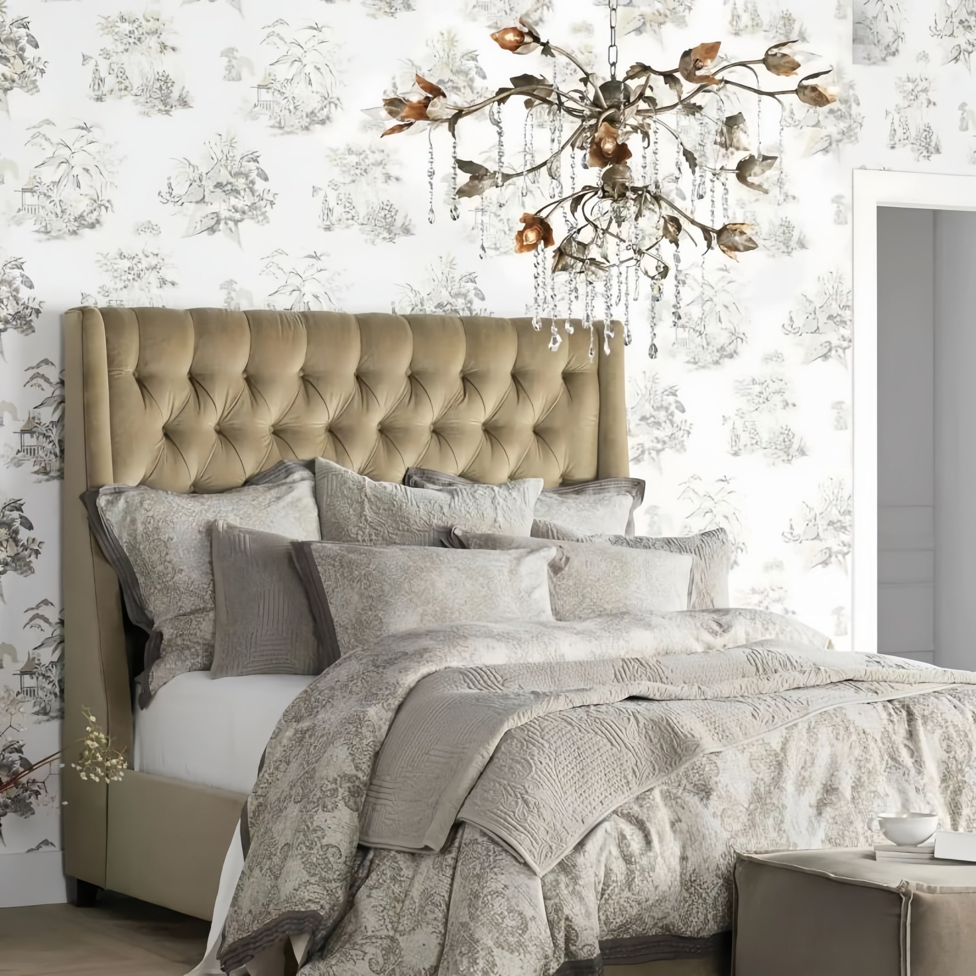 Viticcia Round Chandelier - Joyfuzzy